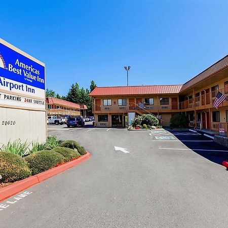 Americas Best Value Airport Inn - СіТак Екстер'єр фото