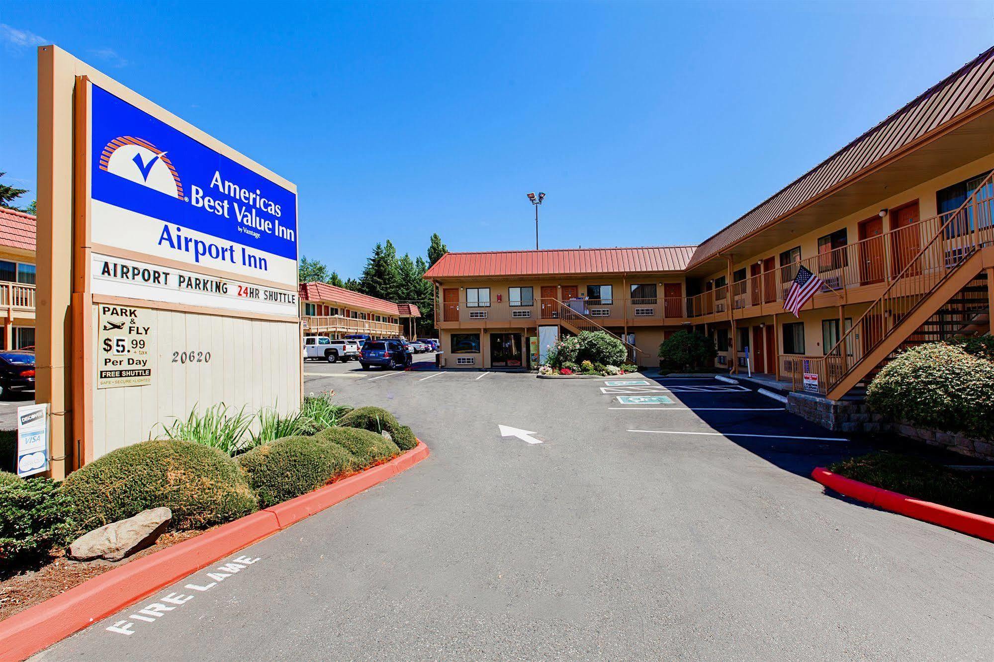 Americas Best Value Airport Inn - СіТак Екстер'єр фото