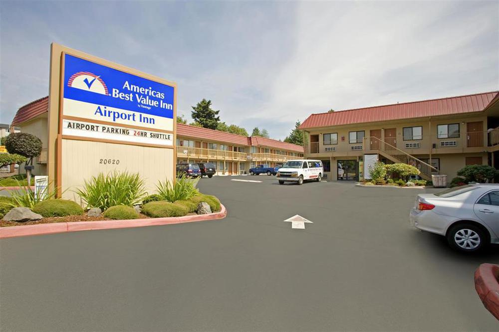 Americas Best Value Airport Inn - СіТак Екстер'єр фото